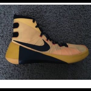 hyperdunk 2015 bruce lee